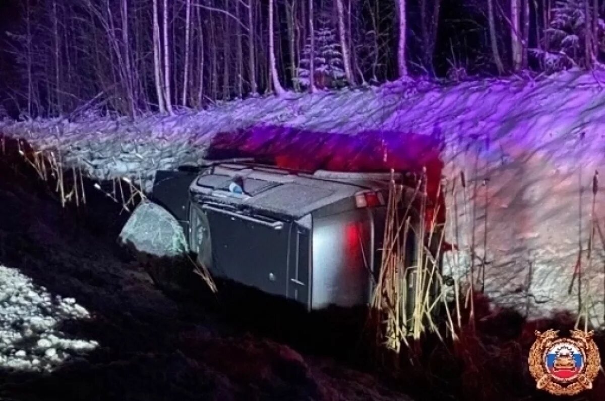    Опубликованы подробности ДТП с перевернувшимися авто в Тверской области