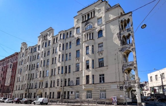 Санкт-Петербург. Ленина ул., 52; Газовая ул., 9