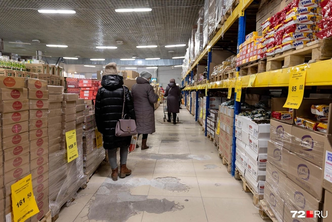 В магазинах «Светофор» торговали просрочкой: какие еще нарушения нашли в Новосибирске 