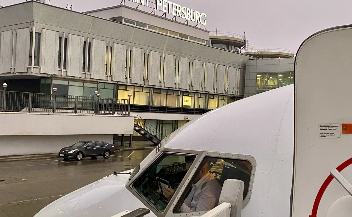    Три самые бюджетные авиакомпании России: сколько стоят авиабилеты на март