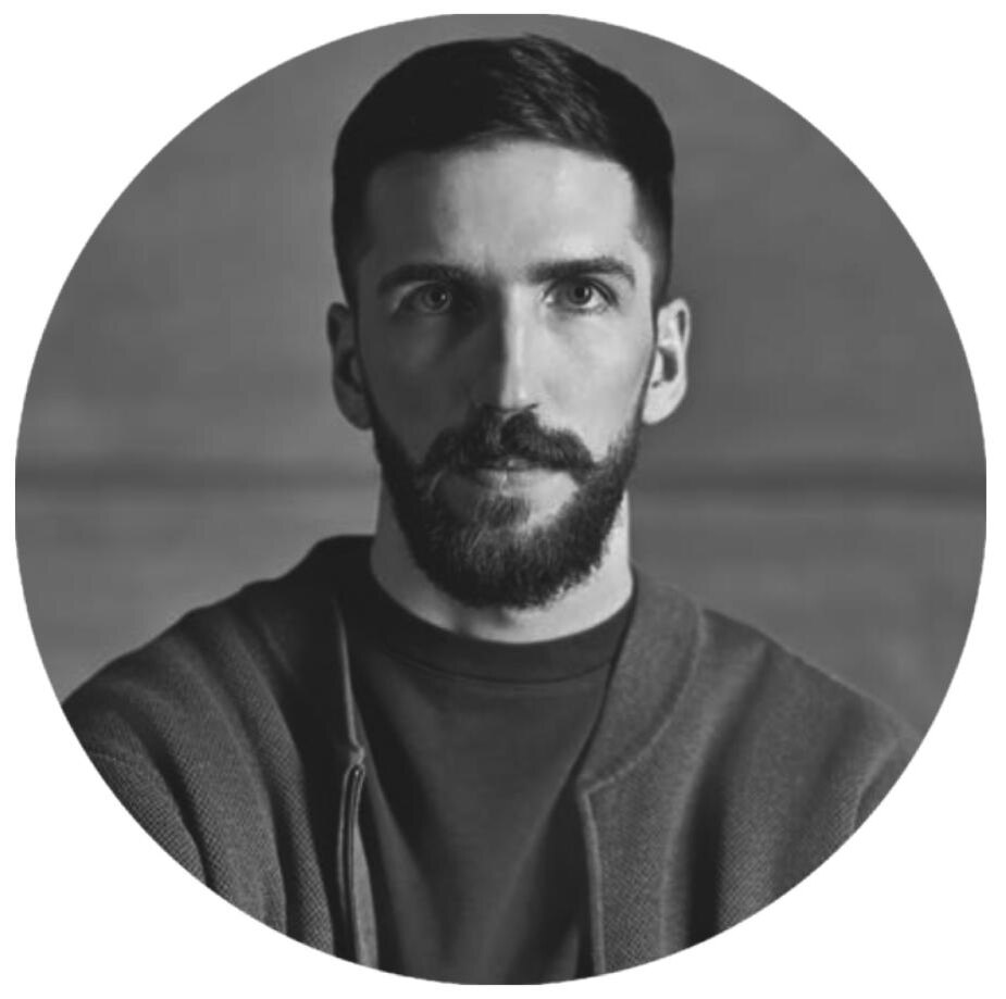     Егор Богомолов — белый хакер, управляющий директор образовательного центра по кибербезопасности CyberEd и основатель компании Singleton Security