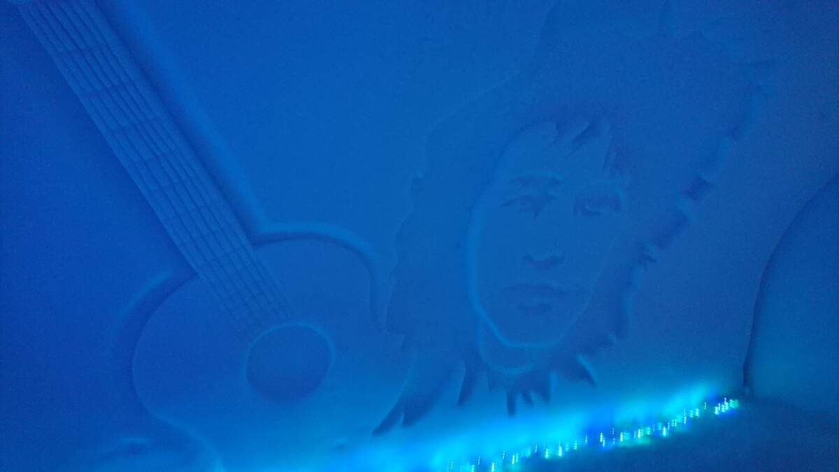 Листайте галерею, чтобы увидеть некоторые экспонаты 9 сезона