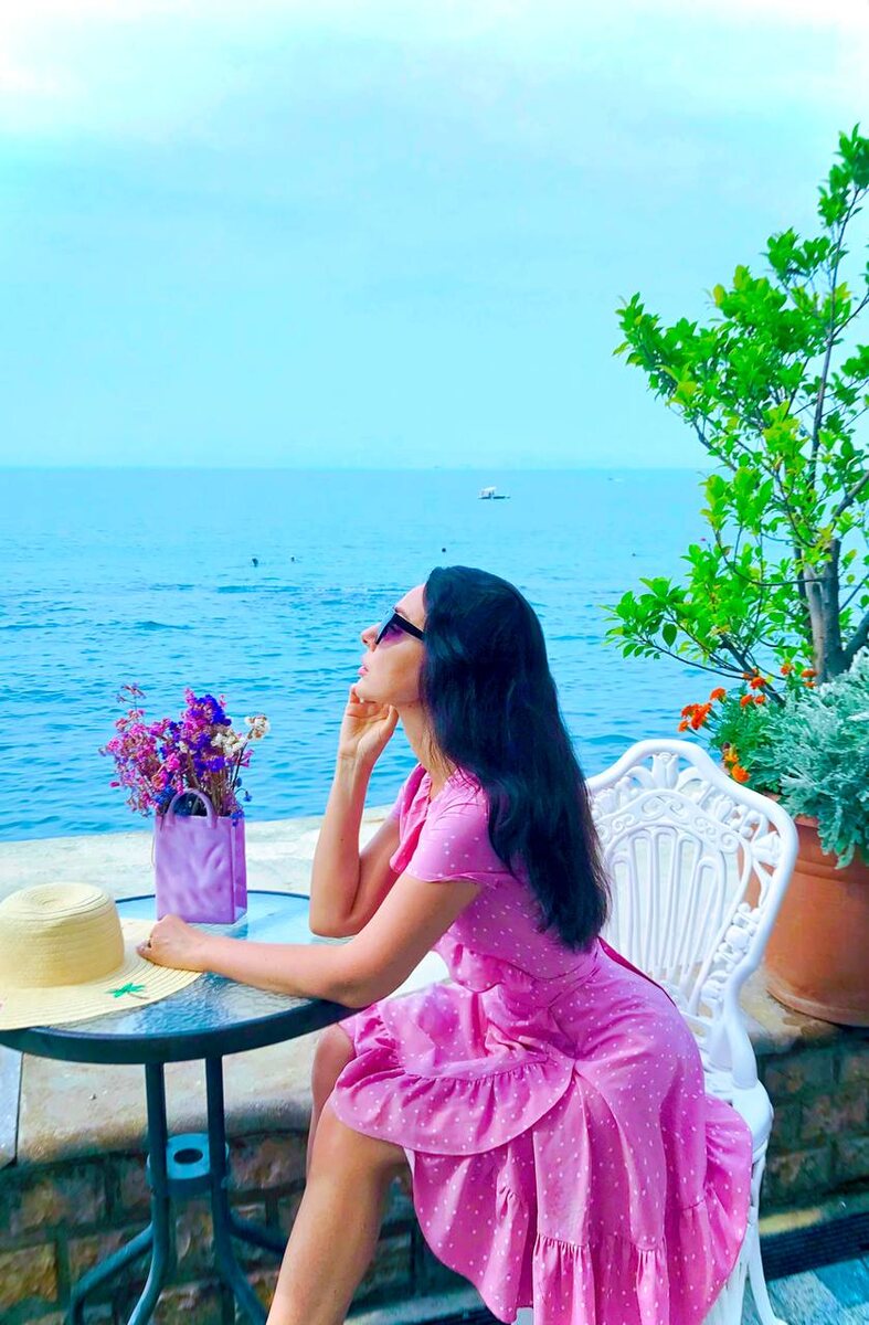 На фото ведущая прогноза погоды на канале ТВЦ Наталья Зотова