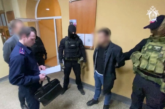 
Момент задержания Александра Грацкого. Фото: СУ СК России по Псковской области 