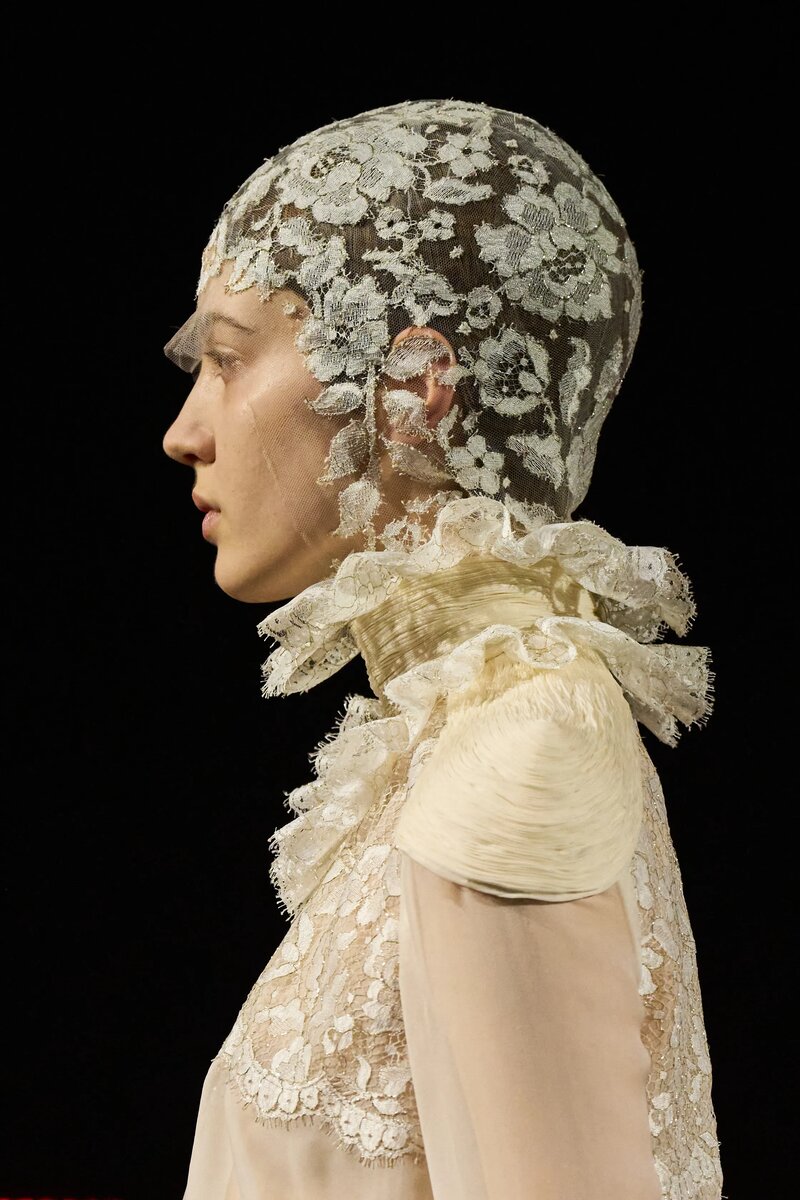 Valentino Spring 2025 Couture