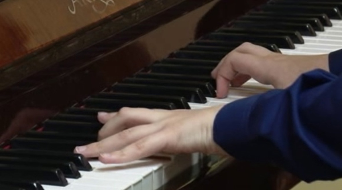    Дмитрий Задесенец из Курска прошел обучение в Международной Академии Центральной музыкальной школы