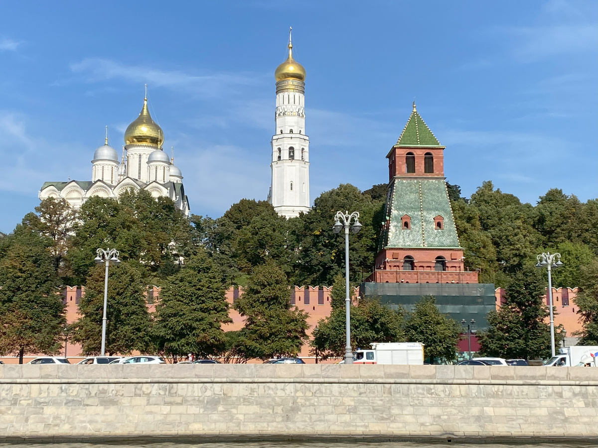 Кремль, вид с Москва реки