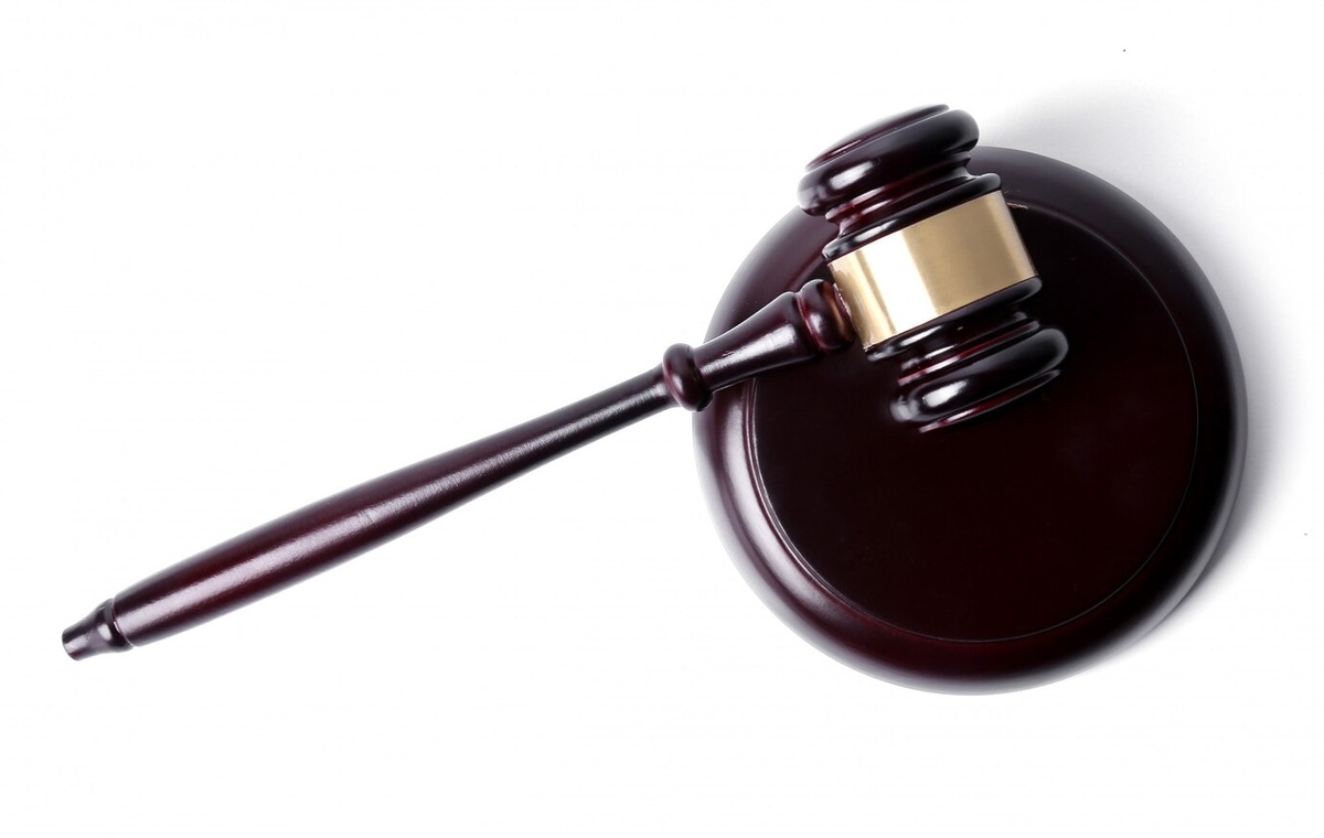    Появились сообщения о «минировании» судов в Воронеже взято с сайта freepik.com