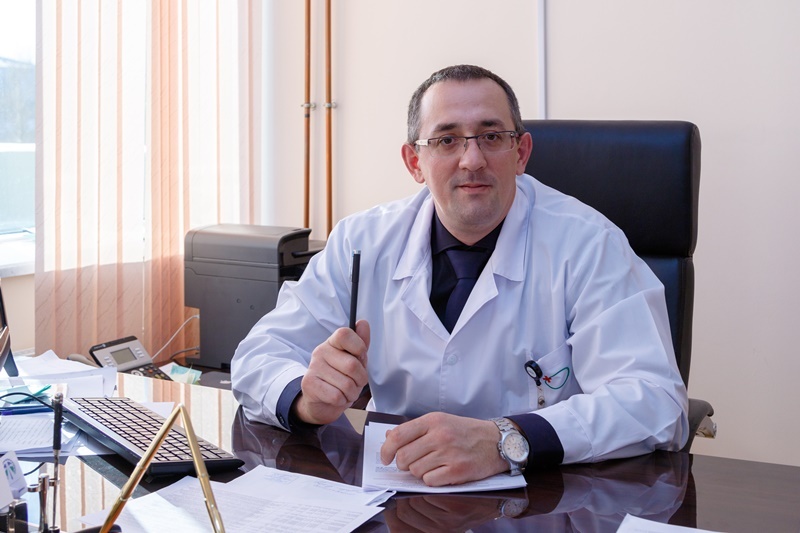    Главный онколог Югры рассказал о симптомах, при которых не стоит откладывать визит к врачу