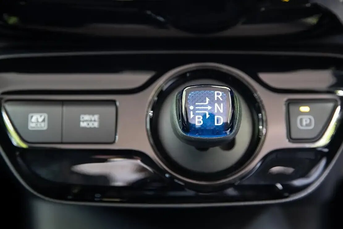     Зачем нужен режим B в коробках передач Toyota: простой вопрос и неочевидный ответ