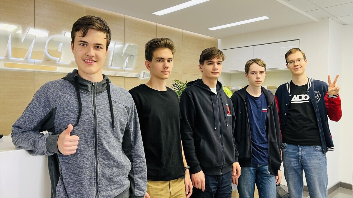 Российские школьники победили на международной олимпиаде по физике. Фото ria.ru