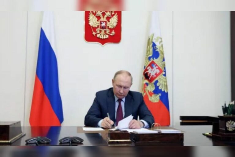    Владимир Путин наградил оренбуржцев орденом «Родительская слава» Кристина Просвиркина