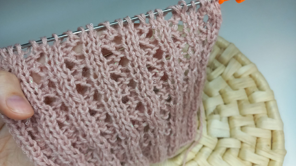 изнаночная сторона узора "Змейка"