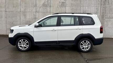 Экстерьер новинки, впрочем, имеет мало общего со средиземноморским колоритом.