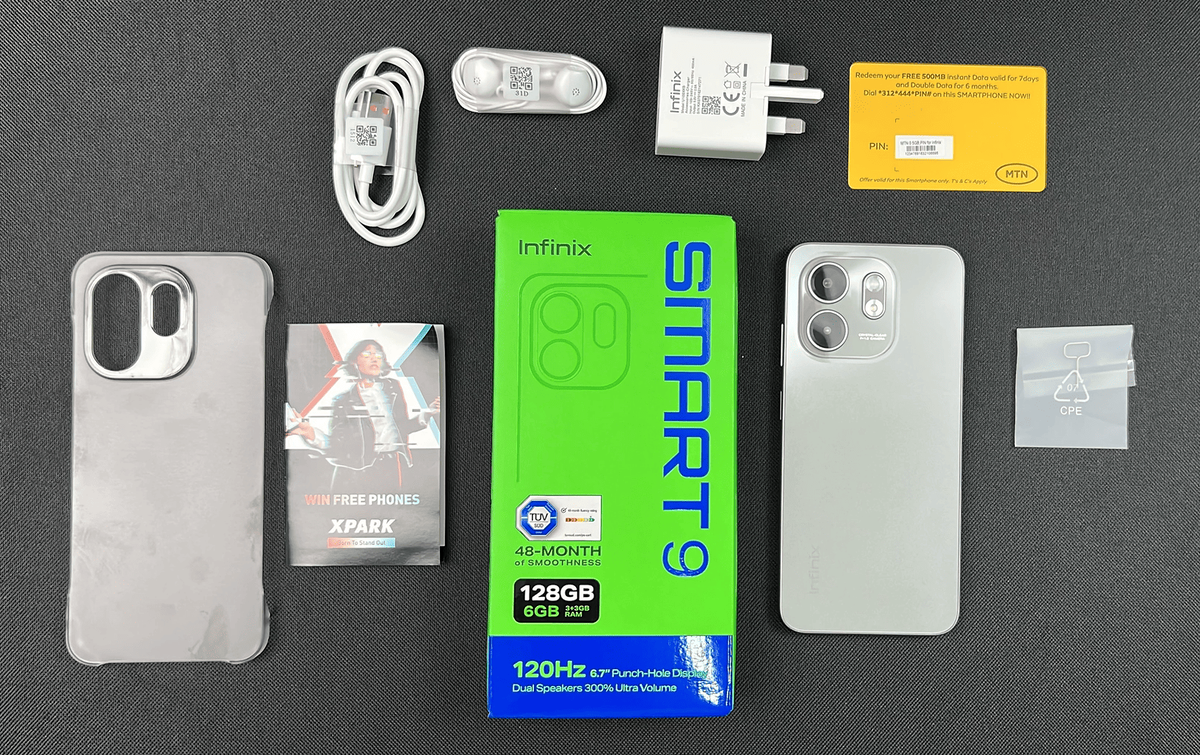    Большинство характеристик моделей схожи, но дизайн отличается. Иллюстрация: YouTube канал Unbox With Adaora