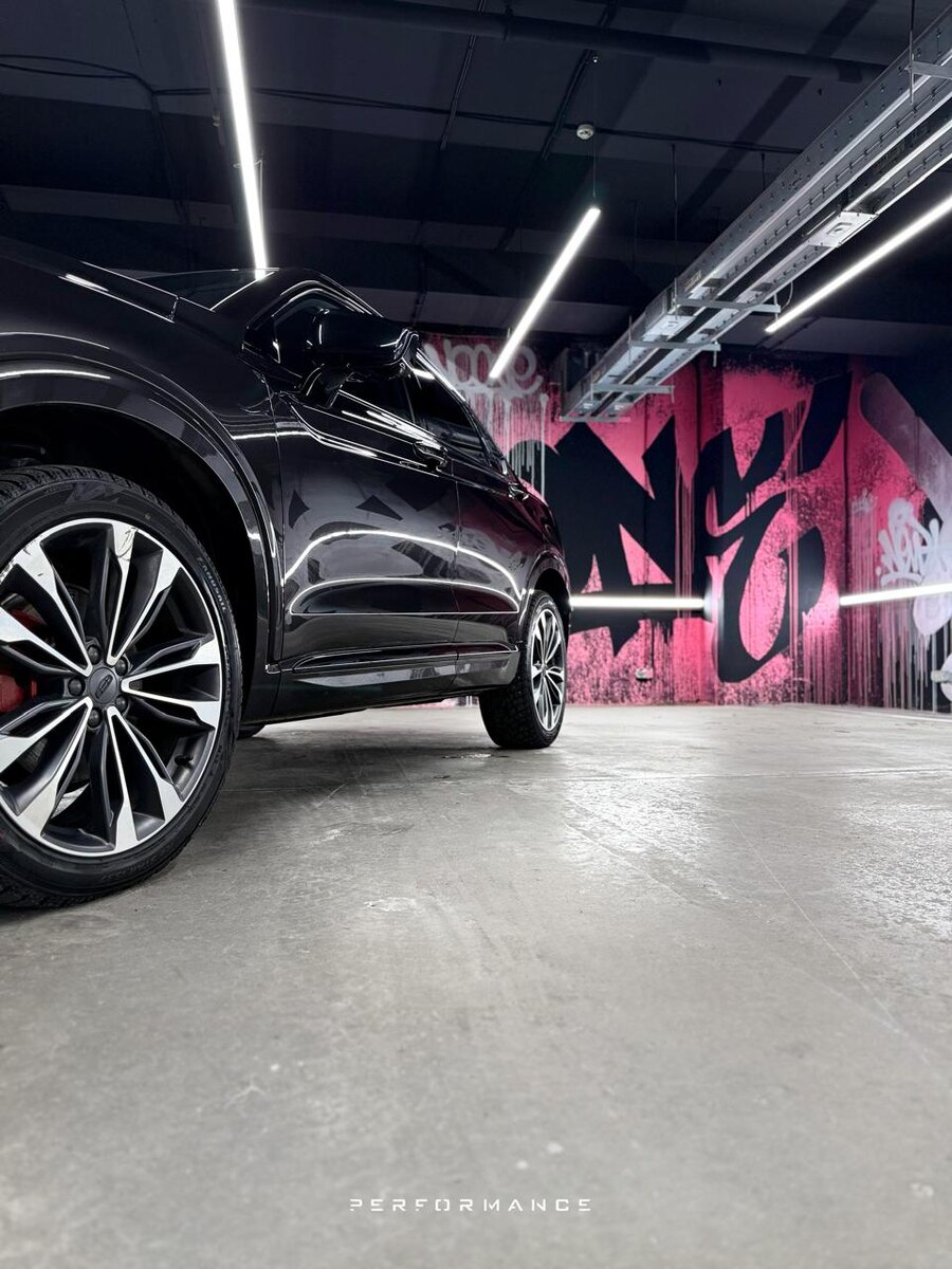 Оклейка Geely Tugella