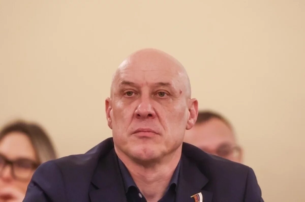    Денис Майданов обратился к Артуру Смольянинову