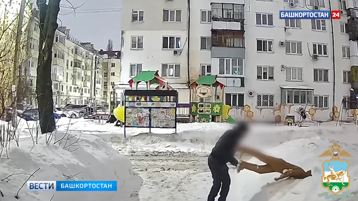    Уфимского "мучителя статуи" поймали полицейские