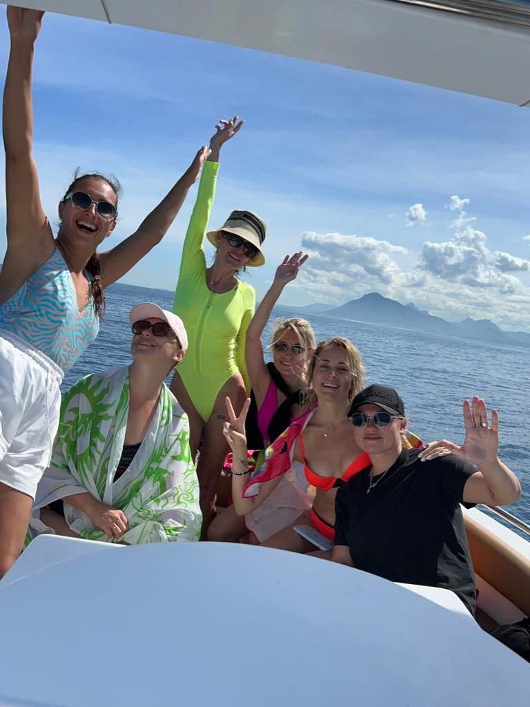 ПУТЕШЕСТВИЯ СБЛИЖАЮТ!