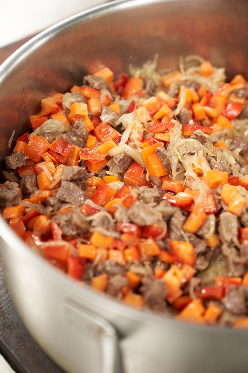 РЕЖУ ОВОЩИ КУБИКАМИ 