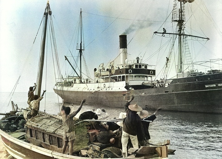 Листайте кадры.