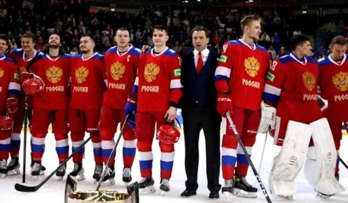     Сборная России по хоккею. Источник: rbc.ru Автор фото: Maksim Konstantinov