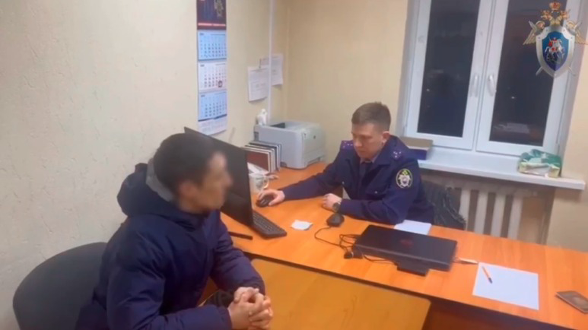    Допрос отчима убитого мальчика / Фото: Пресс-служба СУ СКР по Калининградской области