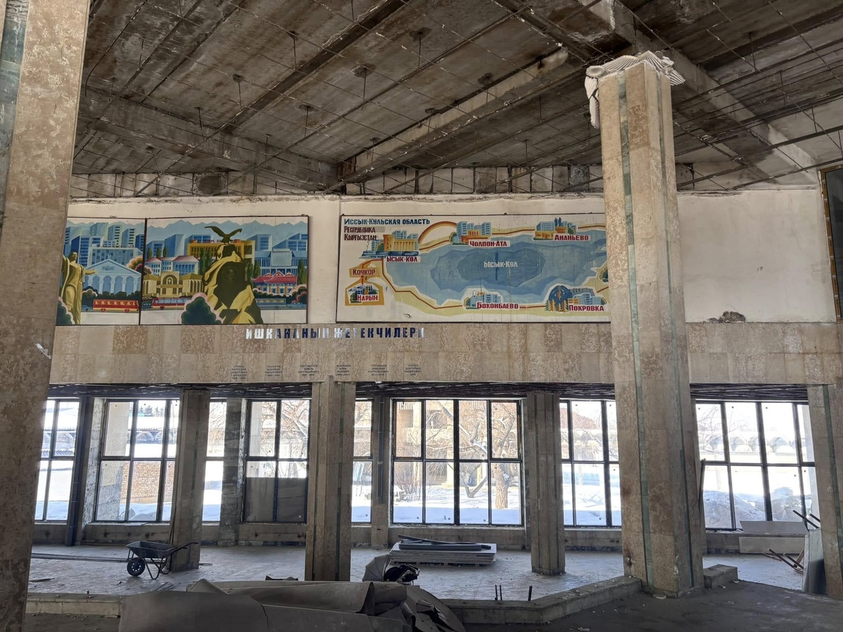 Листайте вправо, чтобы увидеть больше изображений