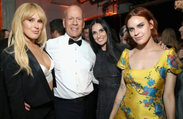    Бывшая жена и дочери Брюса Уиллиса. Фото: ТВЦ
