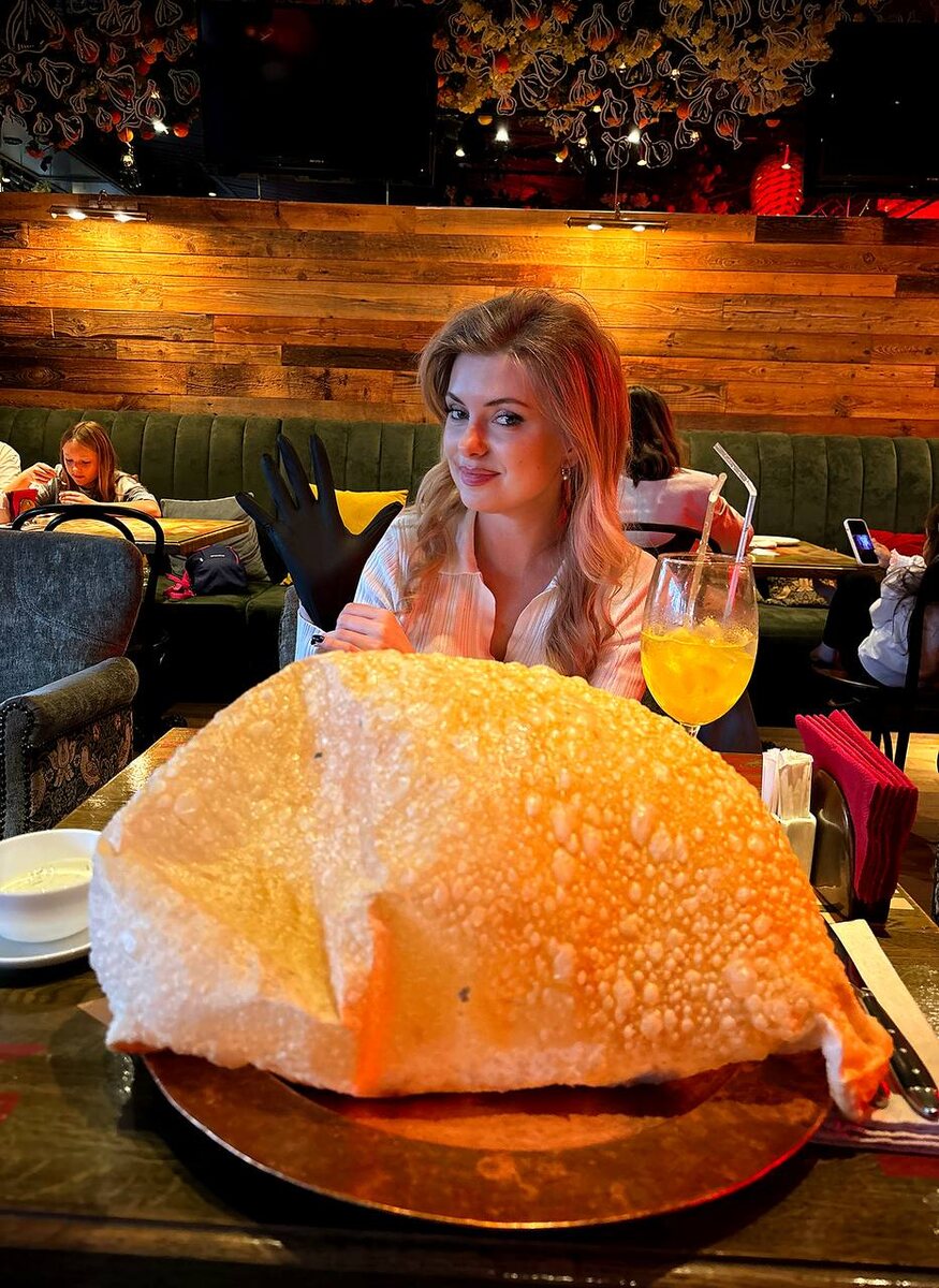 На фото ведущая прогноза погоды на канале "Звезда" Ольга Паршина