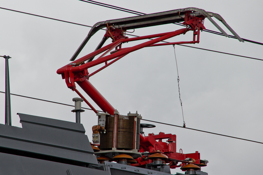 Датчик способен обеспечить более глубокий анализ состояния контактной сети, то есть выявить предотказное состояние на самой ранней его стадии