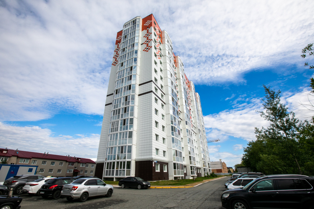    Переселение из фенольного жилья продолжается: 156 семей получат новые квартиры в 2025 году