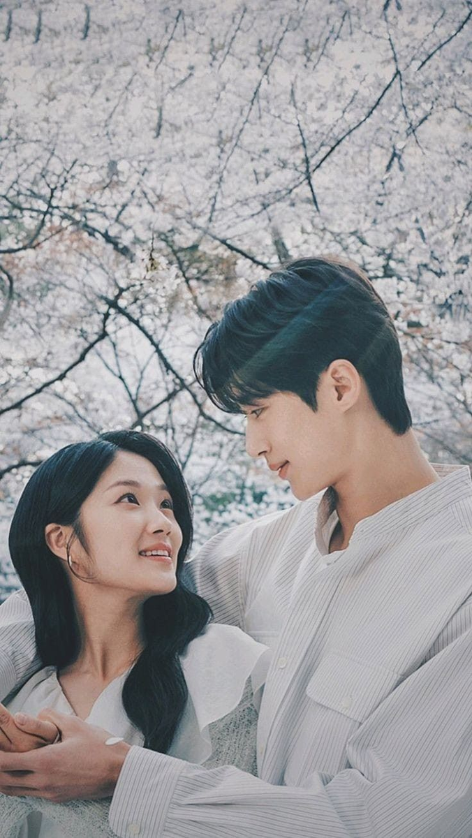 Главные герои Им Соль (Ким Хе Ён) и Рю Сон Джэ (Пён У Сок). Изображение с сайта Pinterest. 