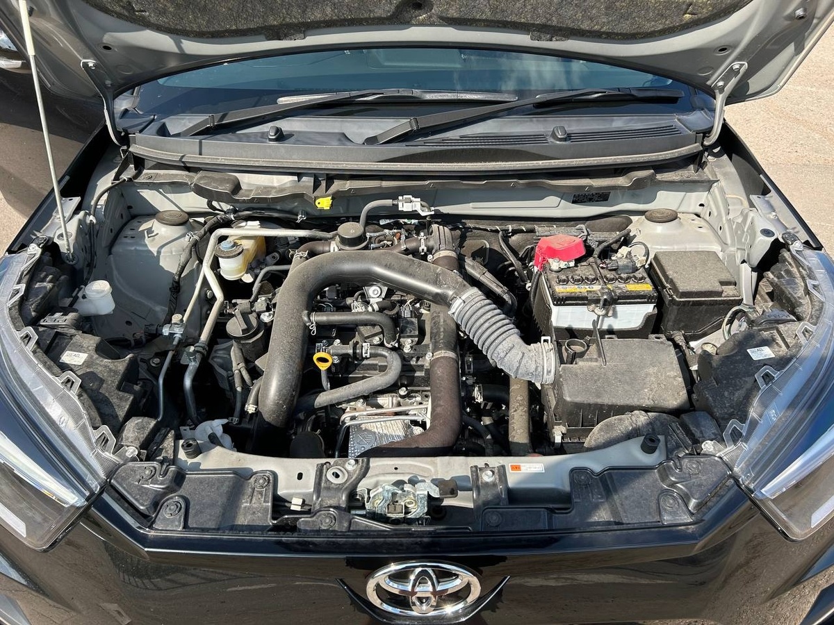 Мотор 1KR-VET бензиновый трехцилиндровый с турбонаддувом