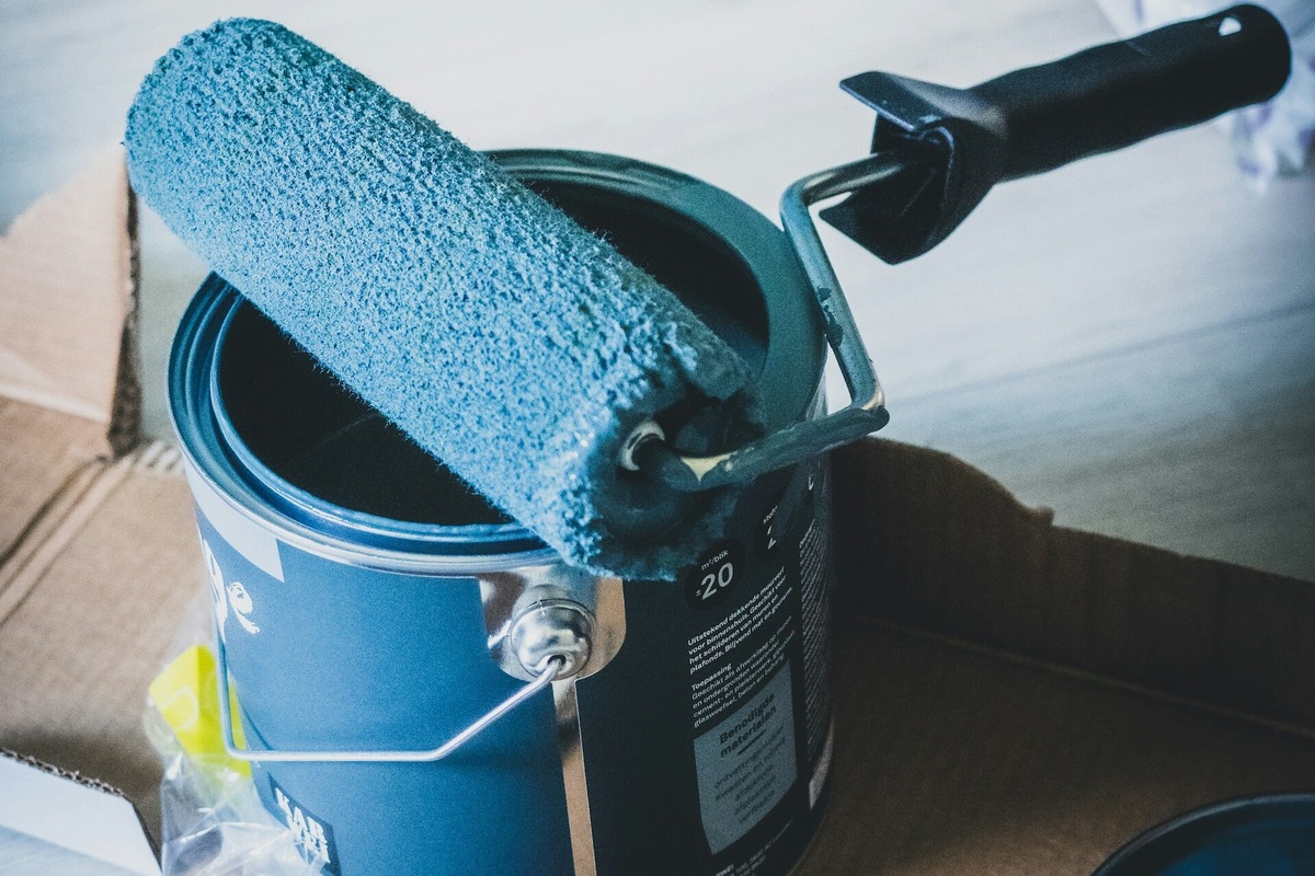     Как покрасить стены в квартире своими руками? Пошаговый план от эксперта