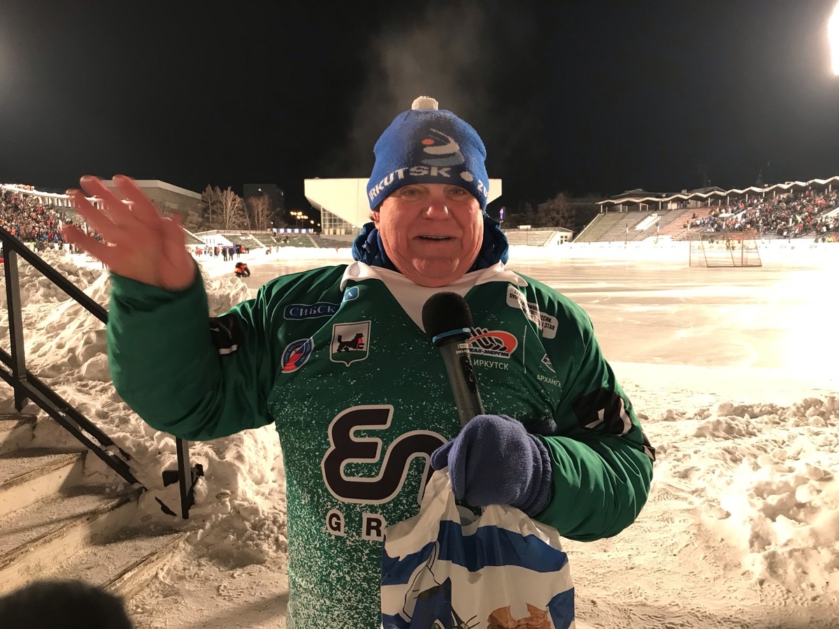 Александр Русаков на ретро-матче 