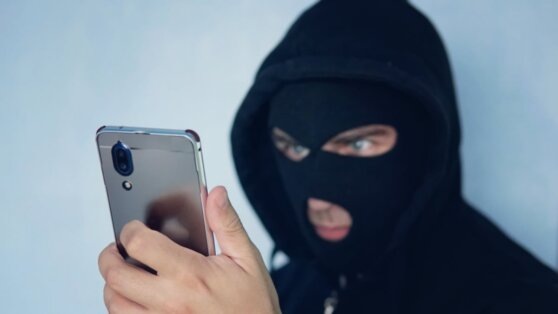    В Узбекистане раскрыли сеть телефонных мошенников, обманывавших россиян Богдан Герцен