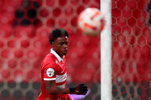    Полузащитник «Спартака» Квинси Промес.Дарья Исаева