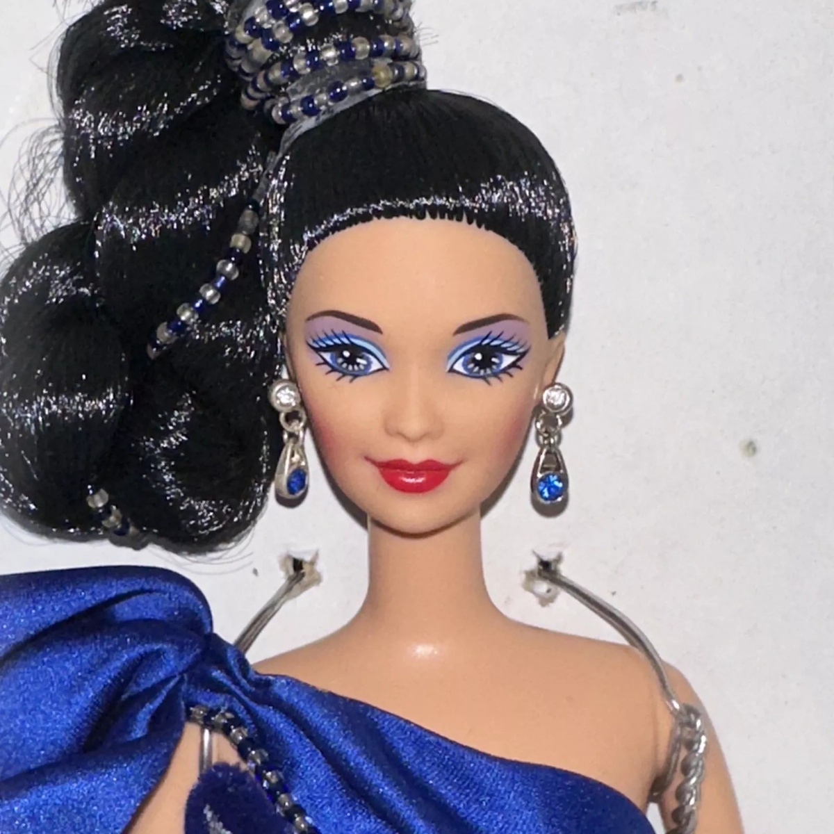 Коллекционная кукла Барби Сапфировое Великолепие Боб Маки Sapphire Splendor Barbie Bob Mackie