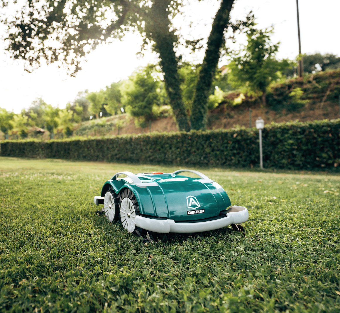 Робот-газонокосилка CAIMAN
