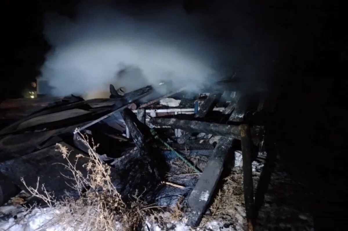    В Курганской области пенсионер неправильно топил печь и погиб при пожаре