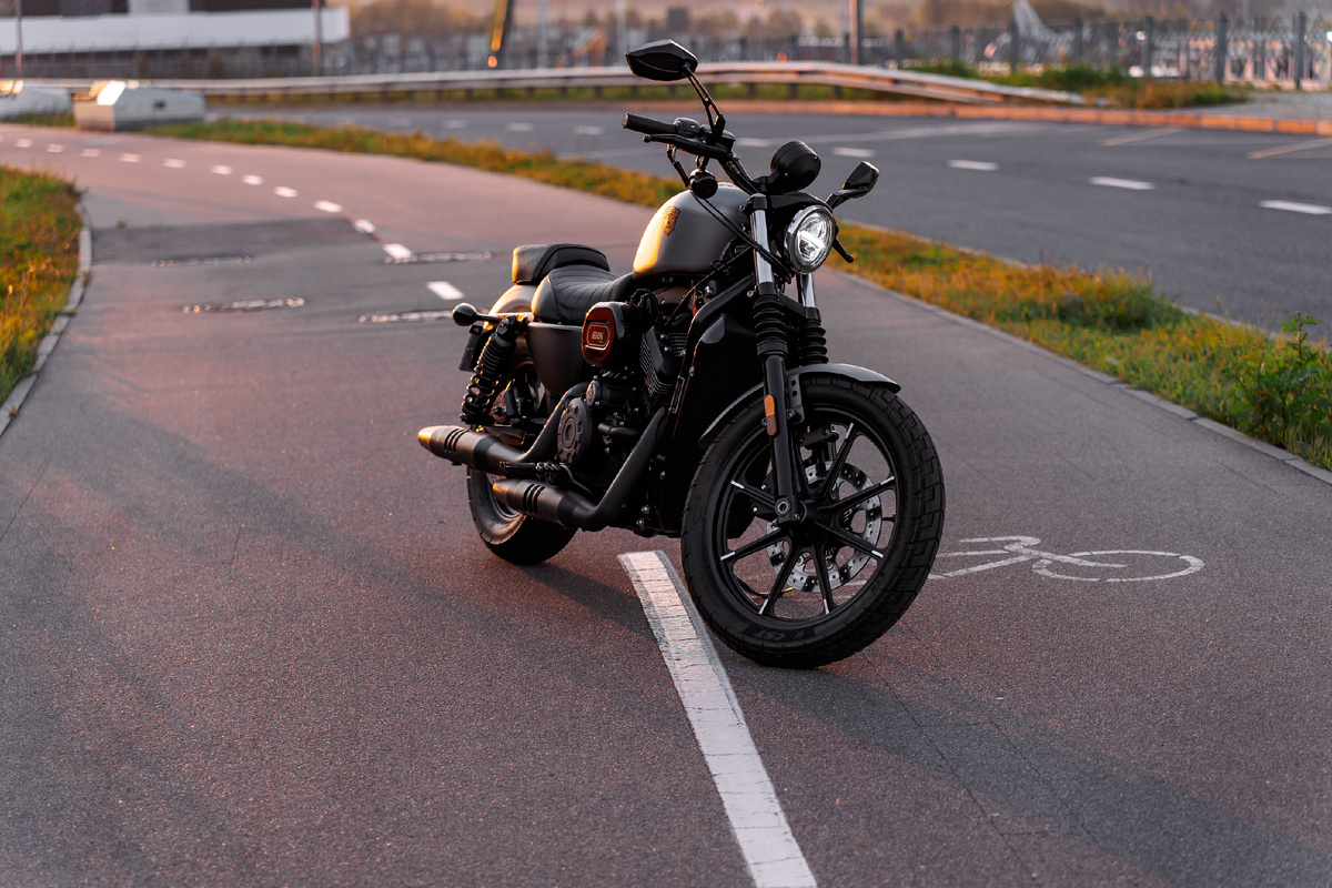 Мотоцикл GROZA XS650 