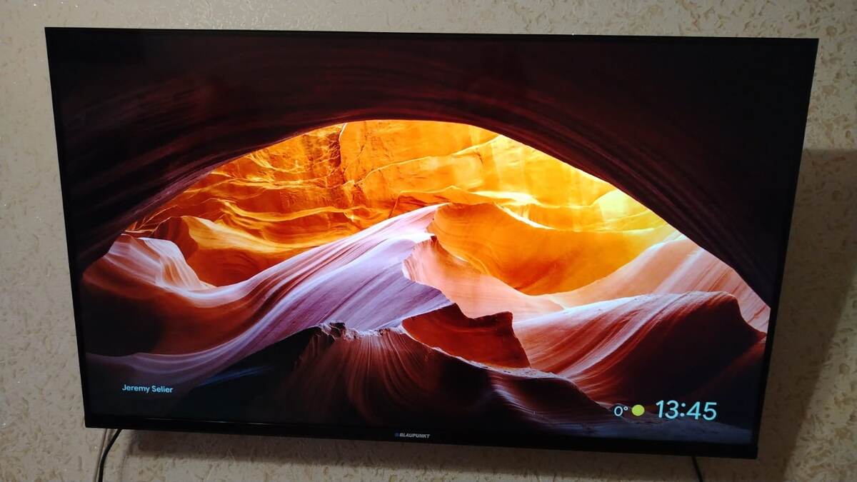 Первое изображение после установки.