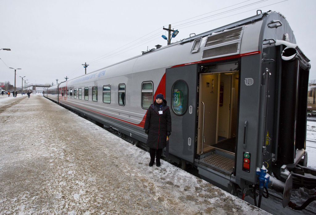    РЖД предлагает верхние места в купе за полцены до 6 марта