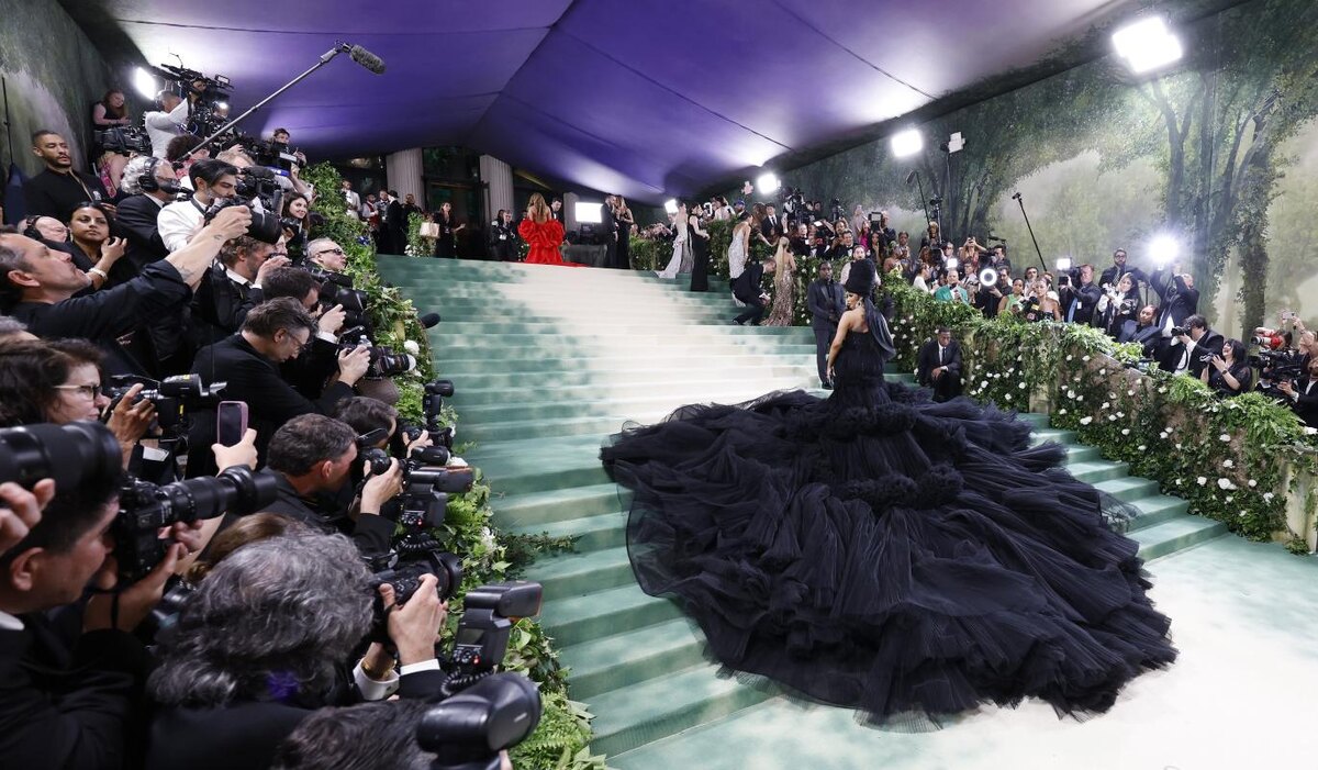     "Метрополитен-музей" объявил тему дресс-кода Met Gala 2025