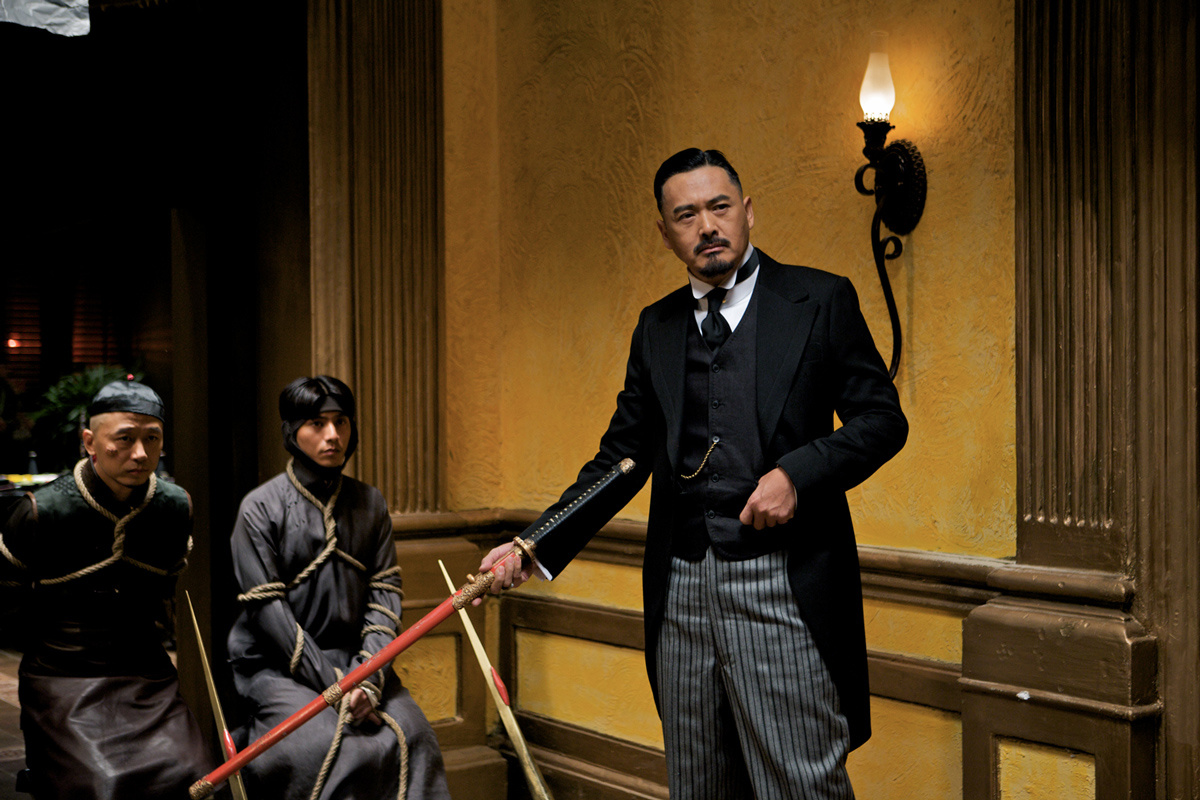 Пролистните изображение, чтобы увидеть следующий кадр из фильма «Пусть летят пули» (2010)