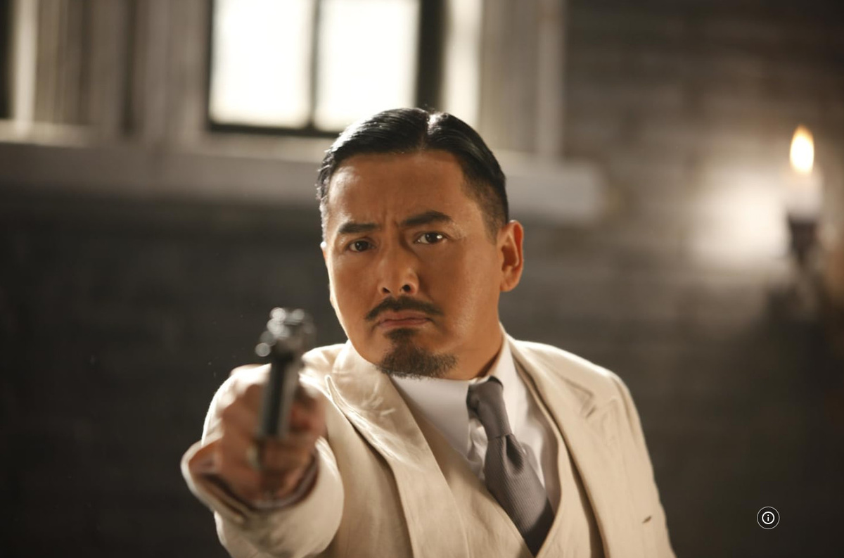 Пролистните изображение, чтобы увидеть следующий кадр из фильма «Пусть летят пули» (2010)