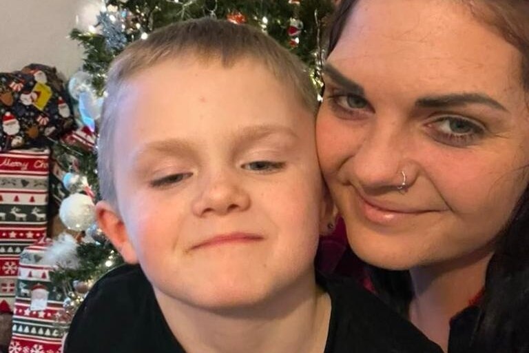     Что будет если проглотить пару магнитов? Это случилось с ребенком в Англии!