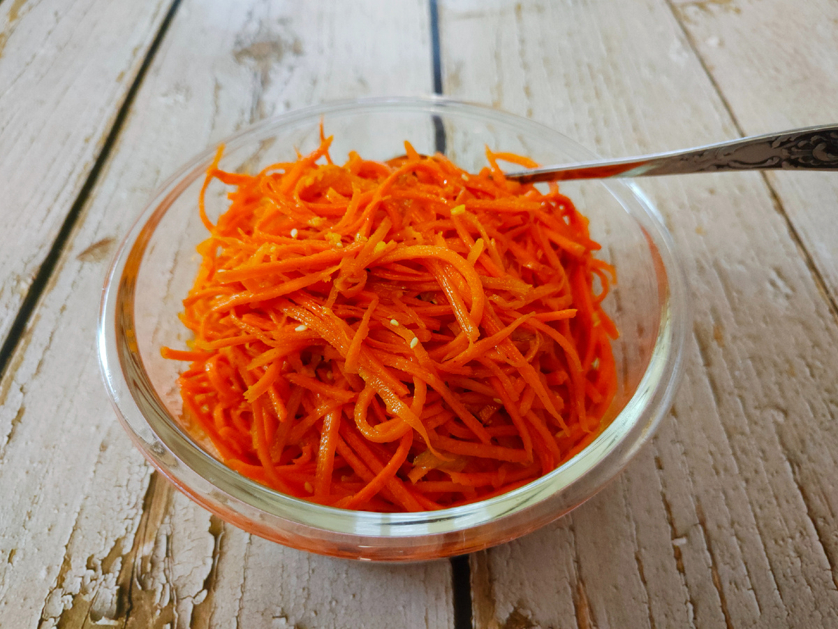 Рецептом поделился Владимир с Дальнего Востока, где исторически проживает много корейцев. Спасибо ему 🙂