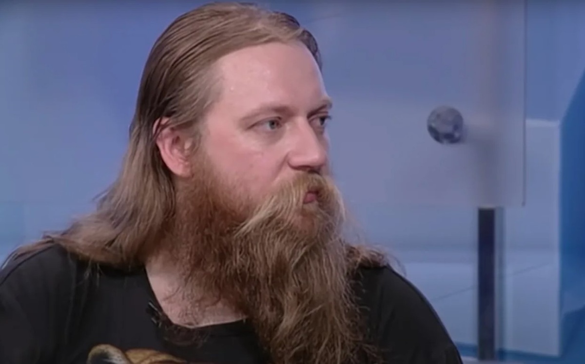 Евгений Тепляков на одном из телеэфиров